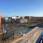 Apartament Srodmiescie Z Widokiem Na Motlawe Apartamento